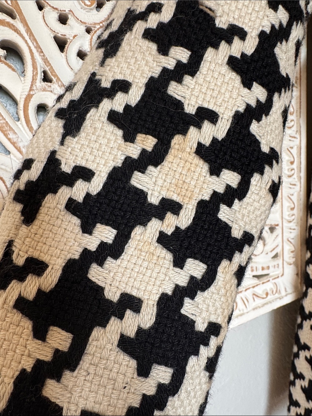 Michael Kors Black and White Houndstooth Trench Coat - Picture 9 of 10